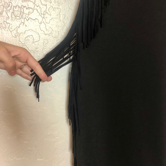 Topshop Fringe LBD 🖤 - Picture 3 of 10